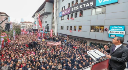 Binler Beşiktaş’ta büyük mitingte! Türk yargısına ’Özel’ çağrı!